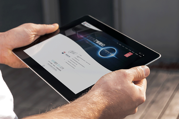 错误的友情链接会给网络推广带来危机 所以新手交换友情链接应注意