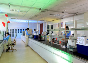 菱苏化学实验室摄影